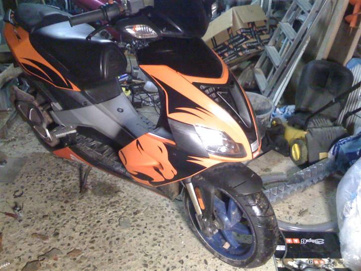 Aprilia SR R 50 Factory Solgt! billede 1