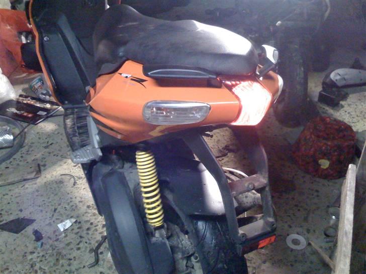 Aprilia SR R 50 Factory Solgt! billede 5