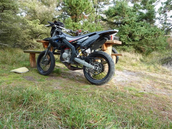 Derbi Senda SM Extreme - SOLGT billede 1