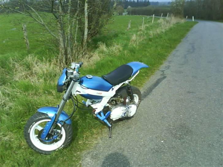 Suzuki Street magic  - upssssss....... ikke mig hehe bare lidt burn.... billede 10