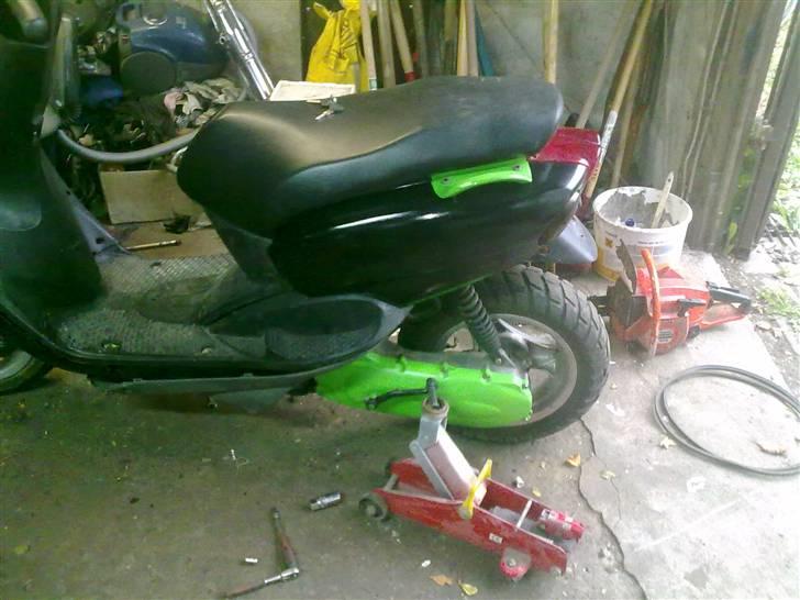 Yamaha neos billede 2