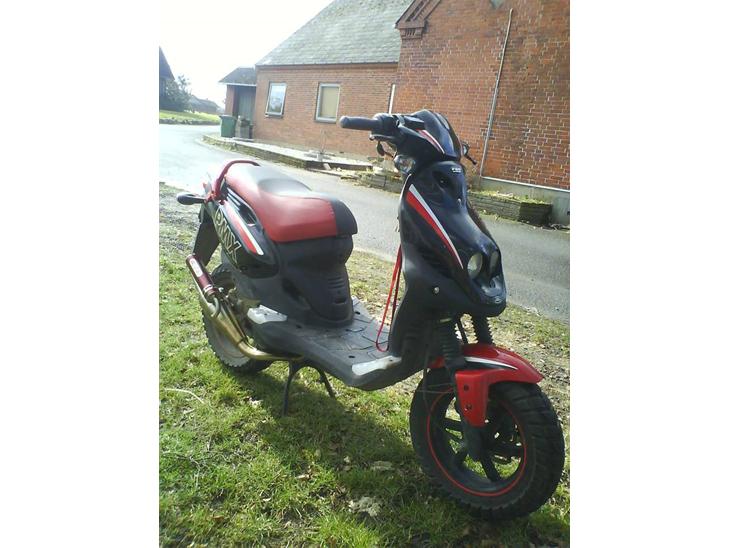 {{currentPhoto.altText}} billede {{currentPhoto.number}}