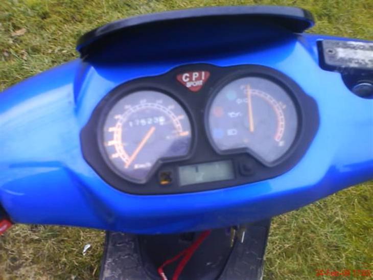 {{currentPhoto.altText}} billede {{currentPhoto.number}}