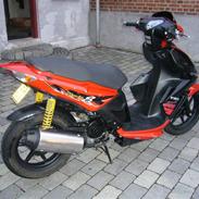 Kymco super 8