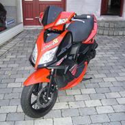 Kymco super 8