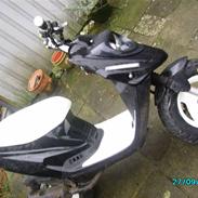 PGO Hot 50 ac (ståjlet) :/