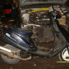 Yamaha jog artistic special SOLGT