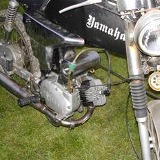 Yamaha 4 Gear