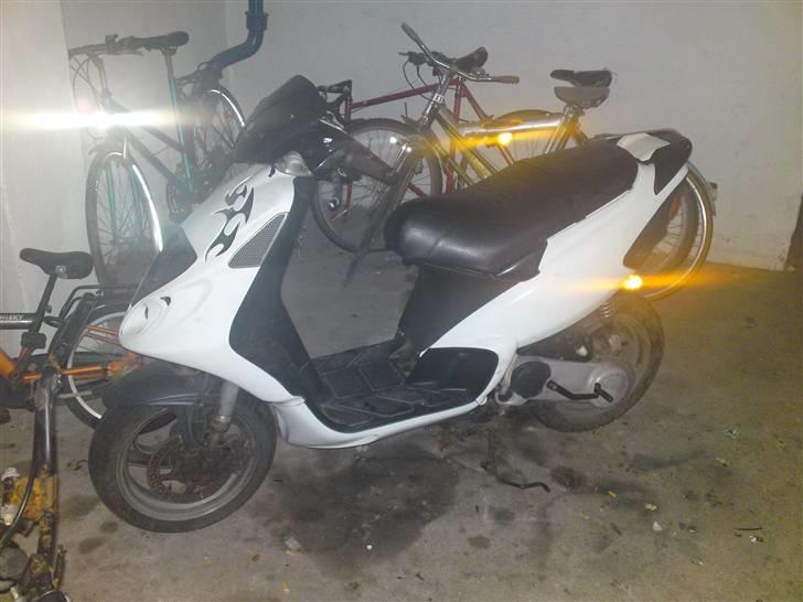 Piaggio White angel nrg byttet - skjolde middelertideg sat på den anden nrg!!!! billede 14