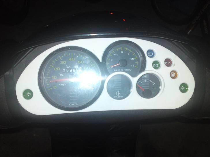 Piaggio White angel nrg byttet - skjolde middelertideg sat på den anden nrg!!!! billede 18