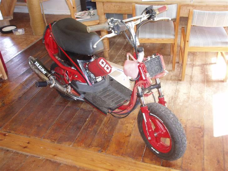 Yamaha Jog as S6R LC  solgt 7kg. billede 2