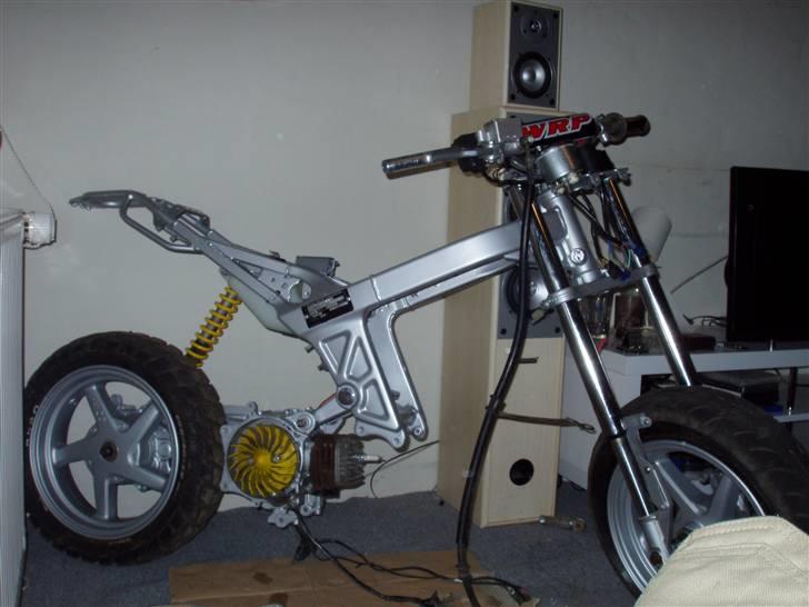 Suzuki street magic <<før>> billede 2