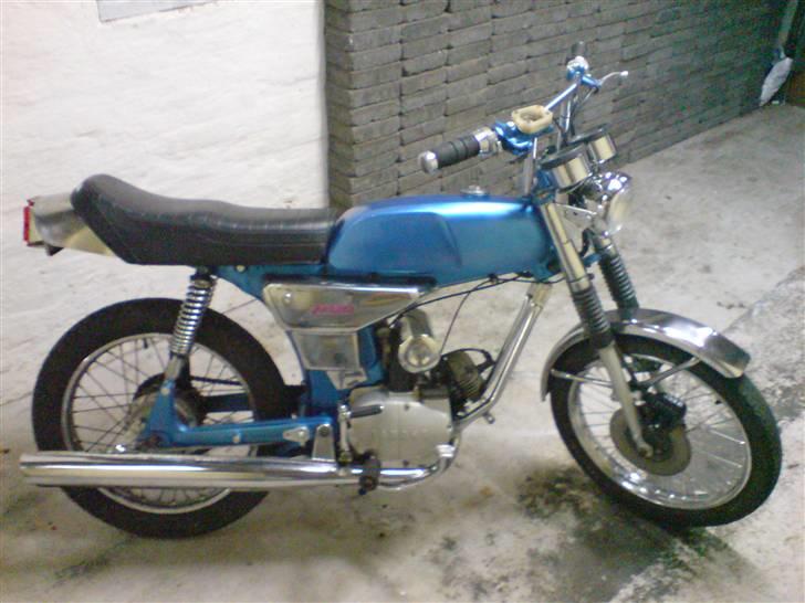 Yamaha dx solgt billede 1