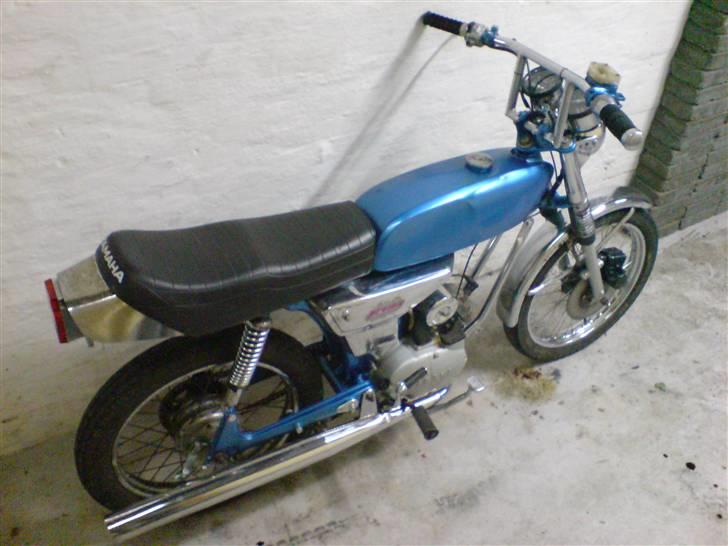 Yamaha dx solgt billede 4