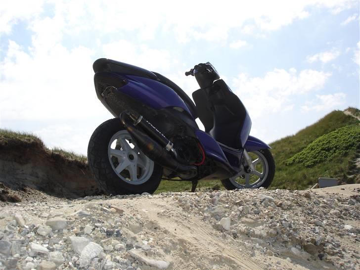 Yamaha jog r blå solgt billede 4