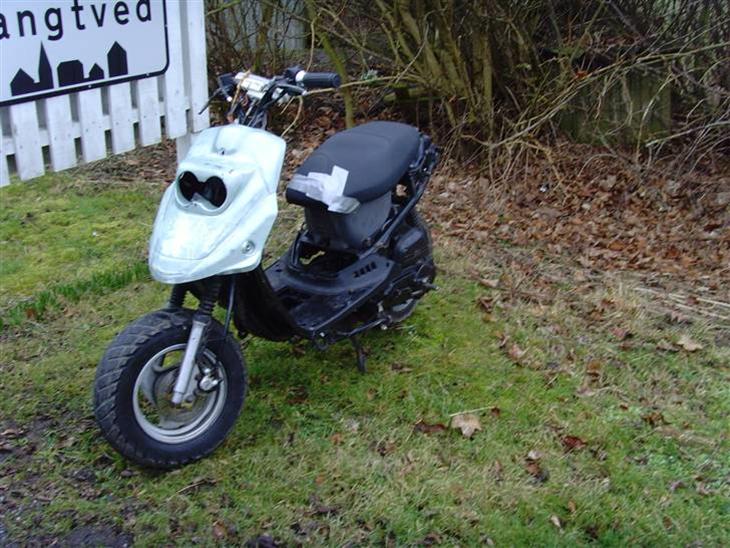 {{currentPhoto.altText}} billede {{currentPhoto.number}}