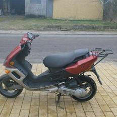 Peugeot speedfight 1 -solgt-