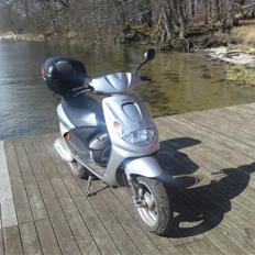 Peugeot vivacity (vivi)