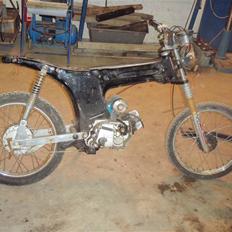 Yamaha 4 gear FS1 K1 (projekt)