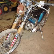 Yamaha 4 gear FS1 K1 (projekt)