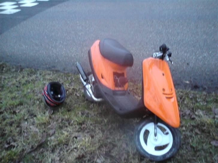 Yamaha jog ac SOLGT billede 4