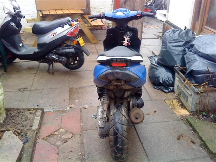 Yamaha jog r solgt i byt for bil billede 5