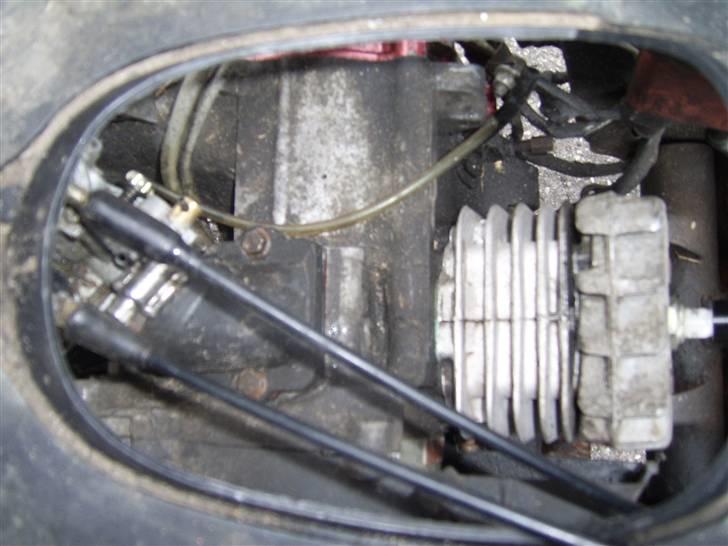 Piaggio Zip (FØR) solgt billede 8