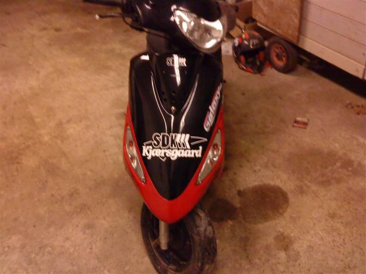 PGO Galaxy 50 "solgt" - "Firmabilen" ;p billede 9