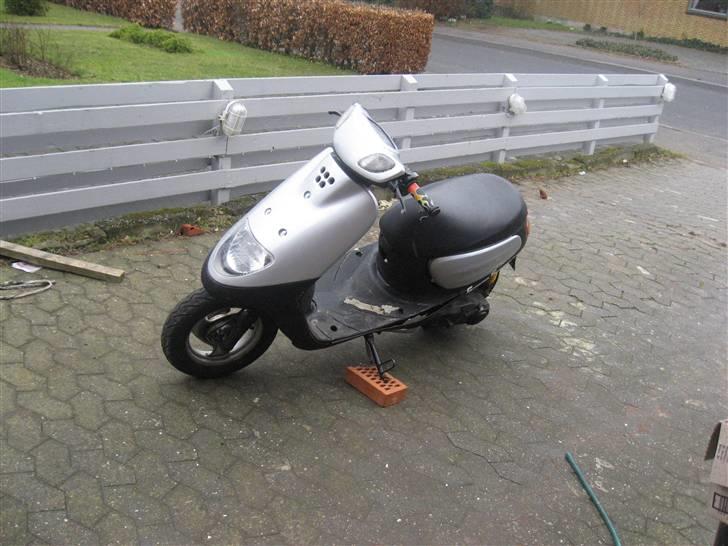 Yamaha jog space (solgt) billede 16