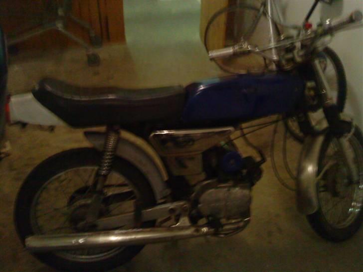 Yamaha 4 gear *SOLGT* billede 1