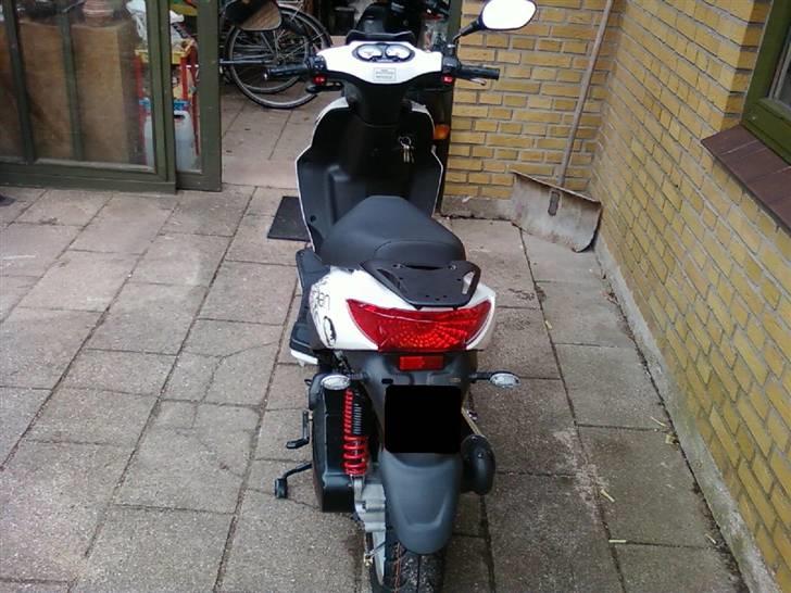 Giantco Spartan billede 3