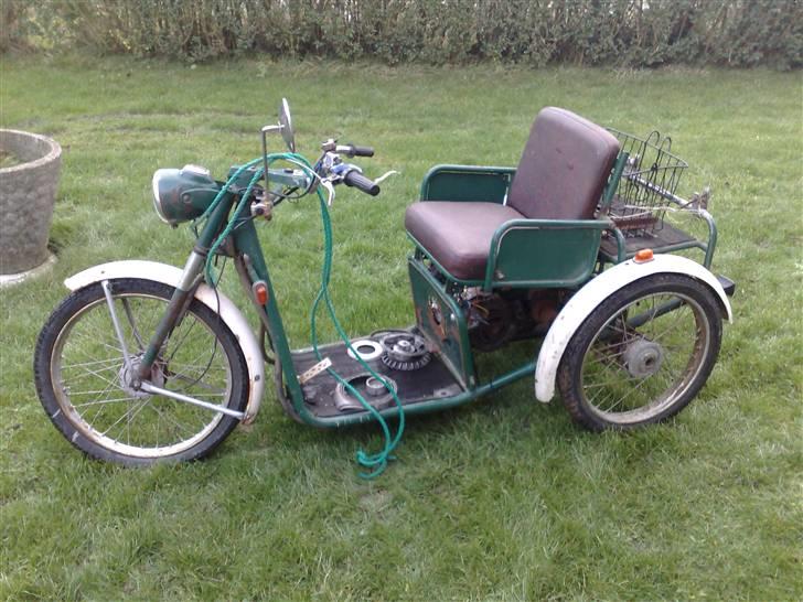 Puch trilet 3 hjulet(SOLGT) billede 2