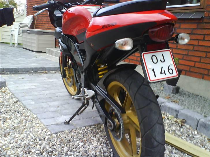 Aprilia RS50 Tuono solgt billede 2