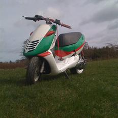 Aprilia sonic italia solgt