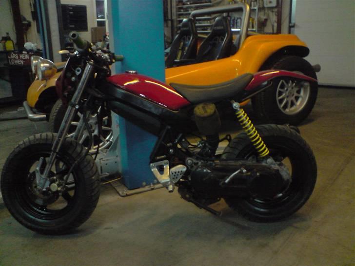 Suzuki street billede 4