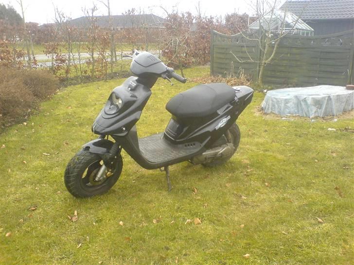 PGO hot 50 (Soolgt) billede 1