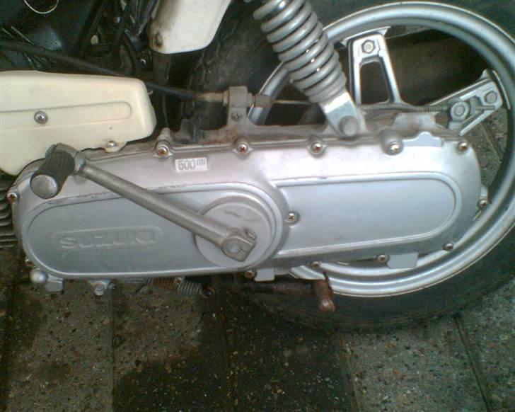 Suzuki FZ50 - BYTTET TIL NRG MC3 billede 5