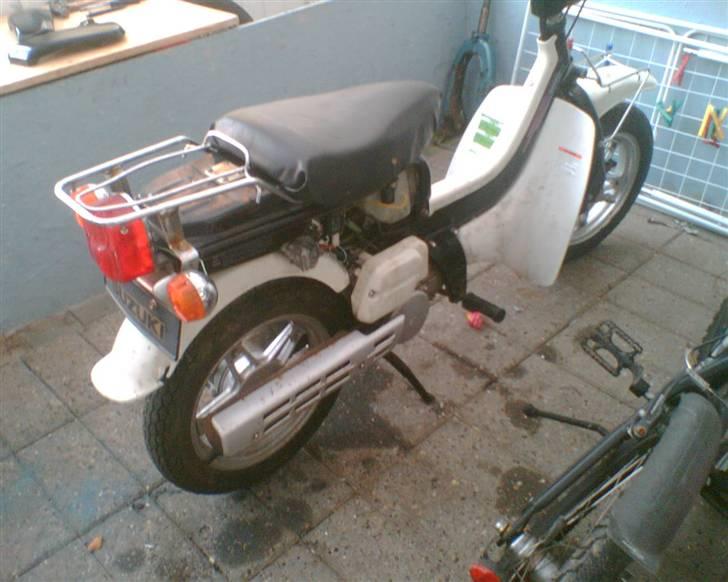 Suzuki FZ50 - BYTTET TIL NRG MC3 billede 6