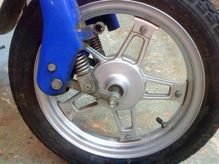 Suzuki FZ50 billede 2