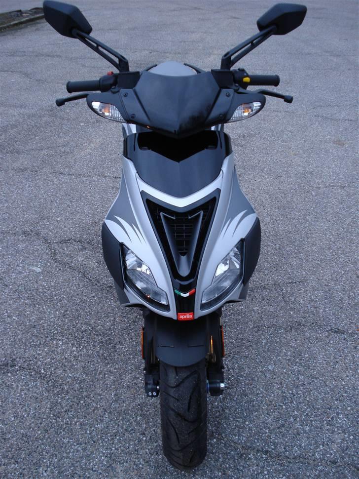 Aprilia SR 50 R Factory billede 2