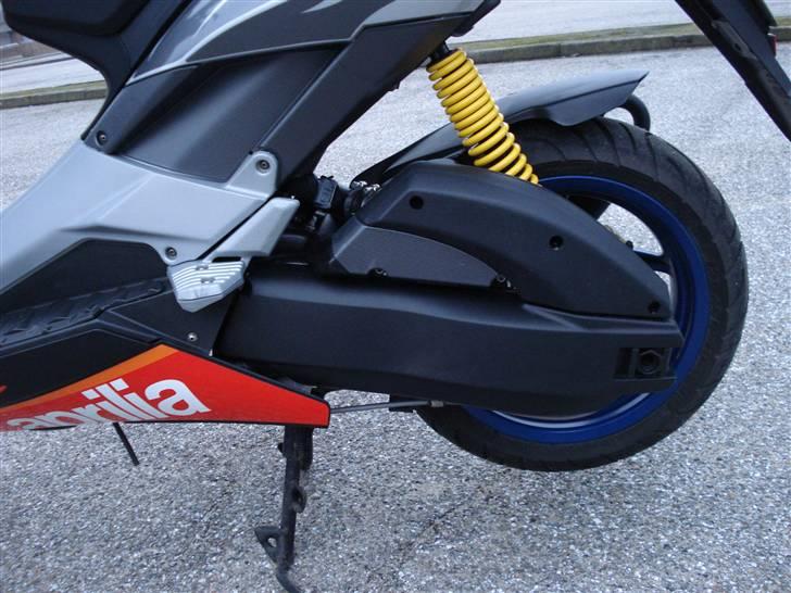 Aprilia SR 50 R Factory billede 7