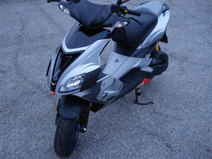 Aprilia SR 50 R Factory billede 19