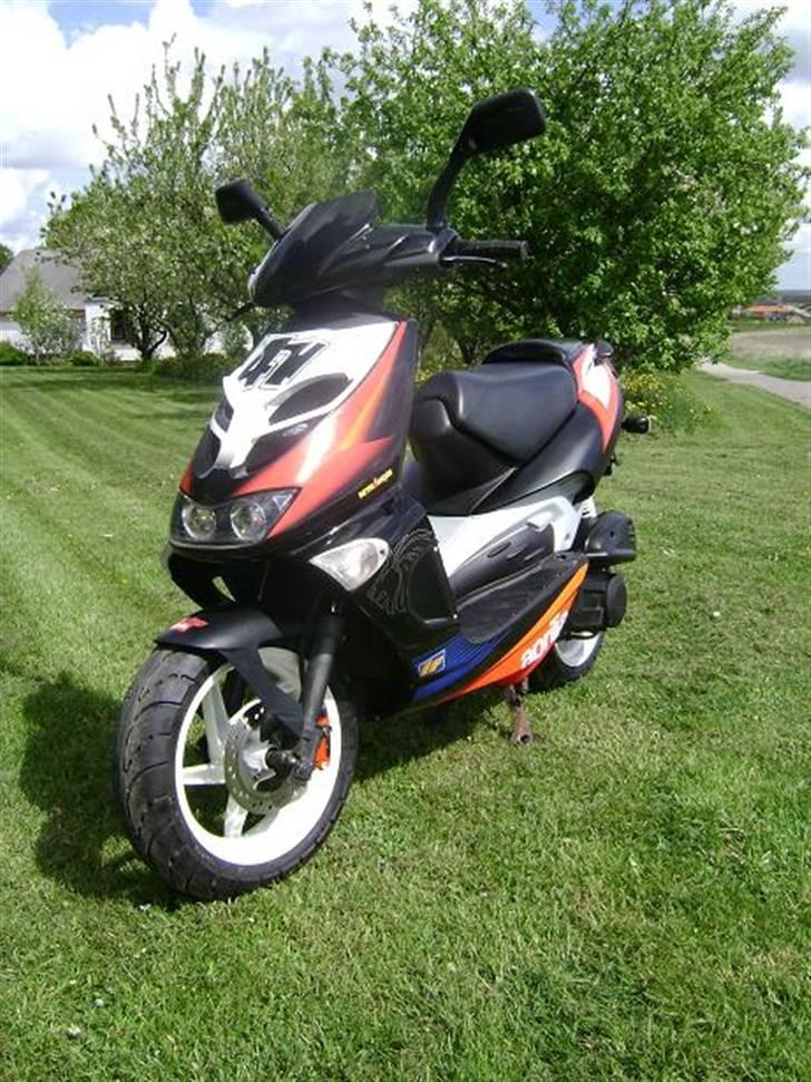 Aprilia SR50 Ditech - Sommerklar billede 1