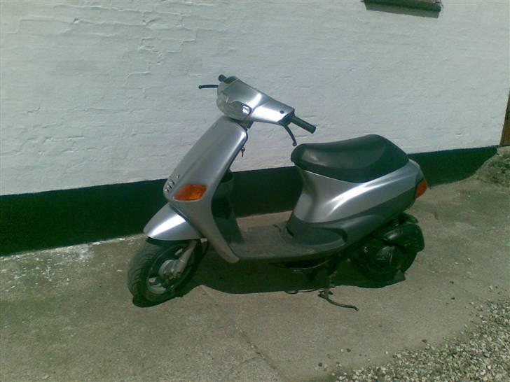 Piaggio zip (solgt) billede 1