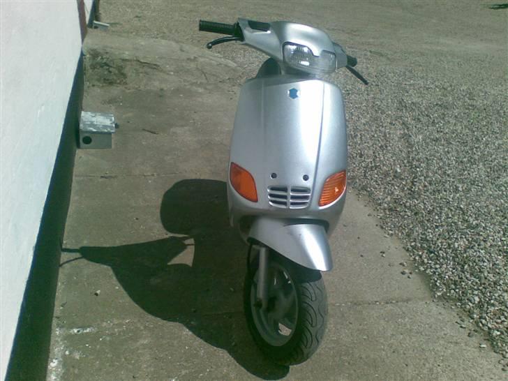 Piaggio zip (solgt) billede 2