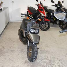 Yamaha booster solgt