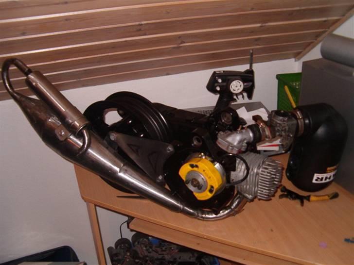 Aprilia sprinter AC (projekt) - mangler lige nogle så ting så som, stempel, nåleleje, remskive ved vario, kobling og eventuelt dæk:) billede 15