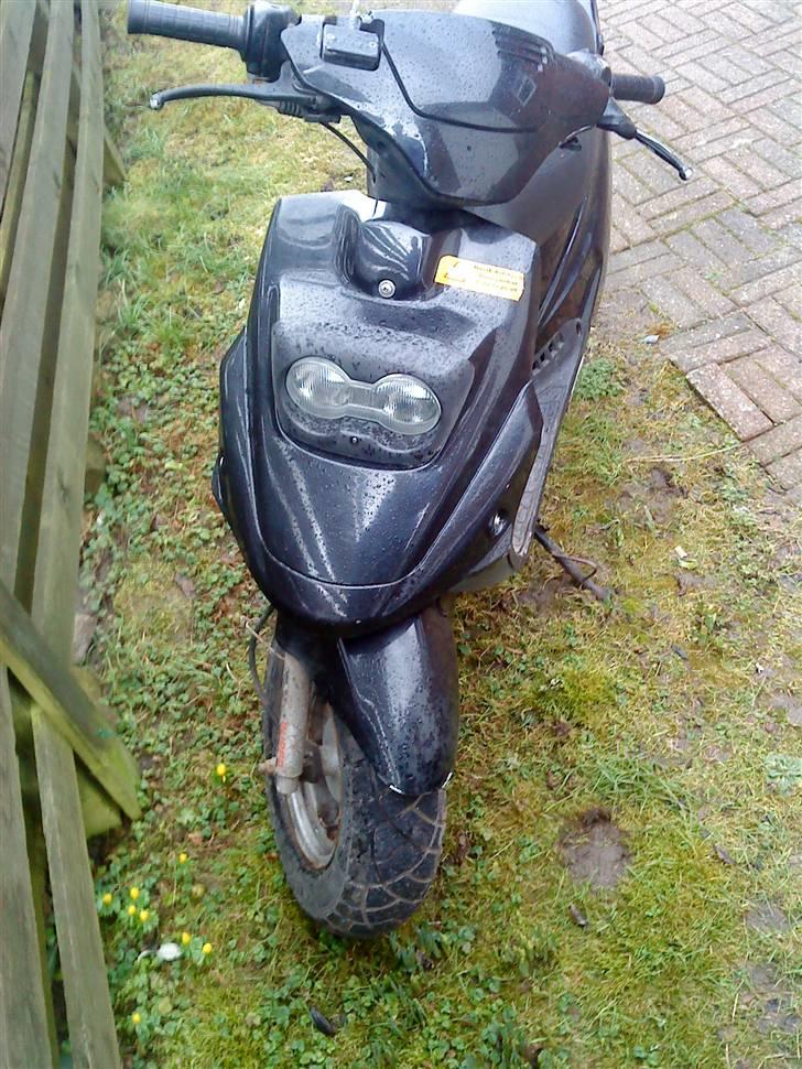 PGO Hot 50 (solgt for 4500) billede 1