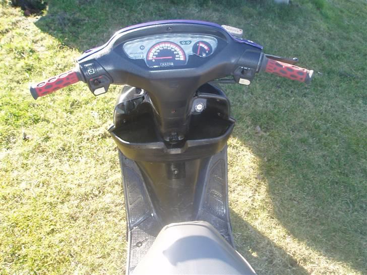 Honda SFX *før* - Speedo og de steder skjoldene er knækket xD  billede 4