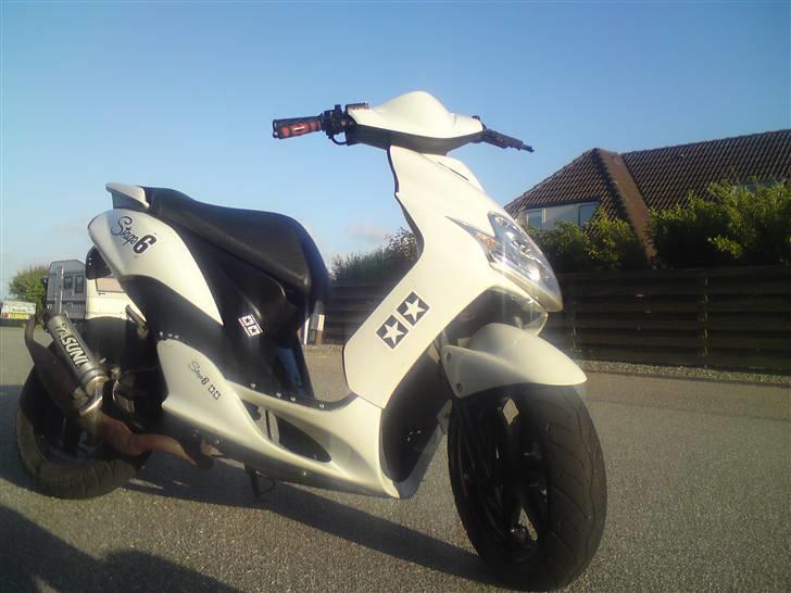 Yamaha jog r SOLGT - 18 juni billede 12